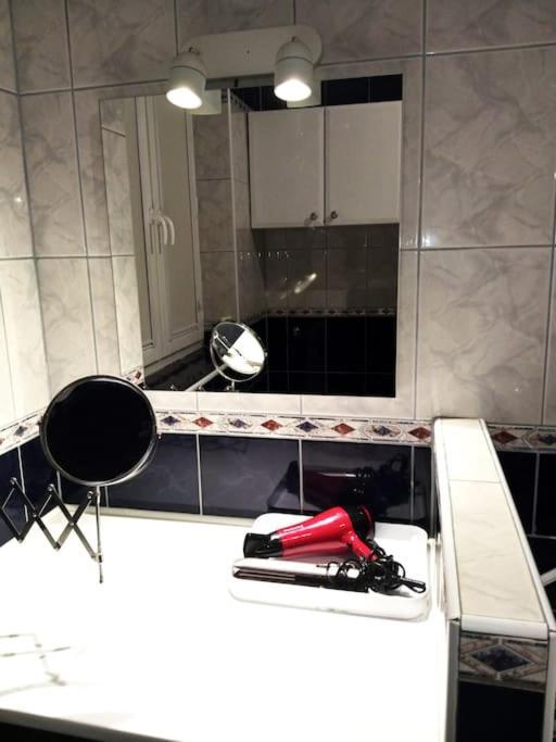 グダニスクApartament Nadmorski Lasアパートメント エクステリア 写真